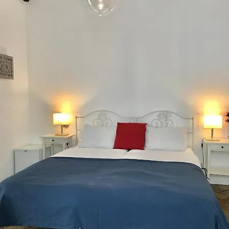 Casa Largo Do Poco Отель типа 