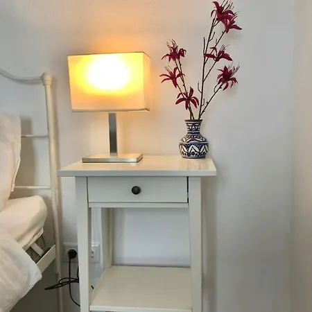 Casa Largo Do Poco 4*