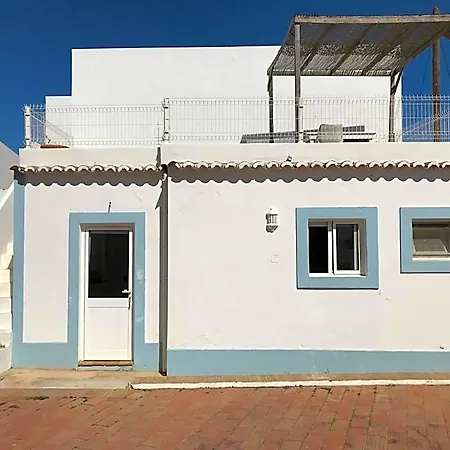 Oda ve Kahvaltı Casa Largo Do Poco 4*