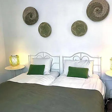 Casa Largo Do Poco