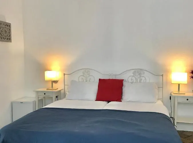 Casa Largo Do Poço Couette-café Alvor