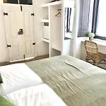 Casa Largo Do Poco アルヴォル